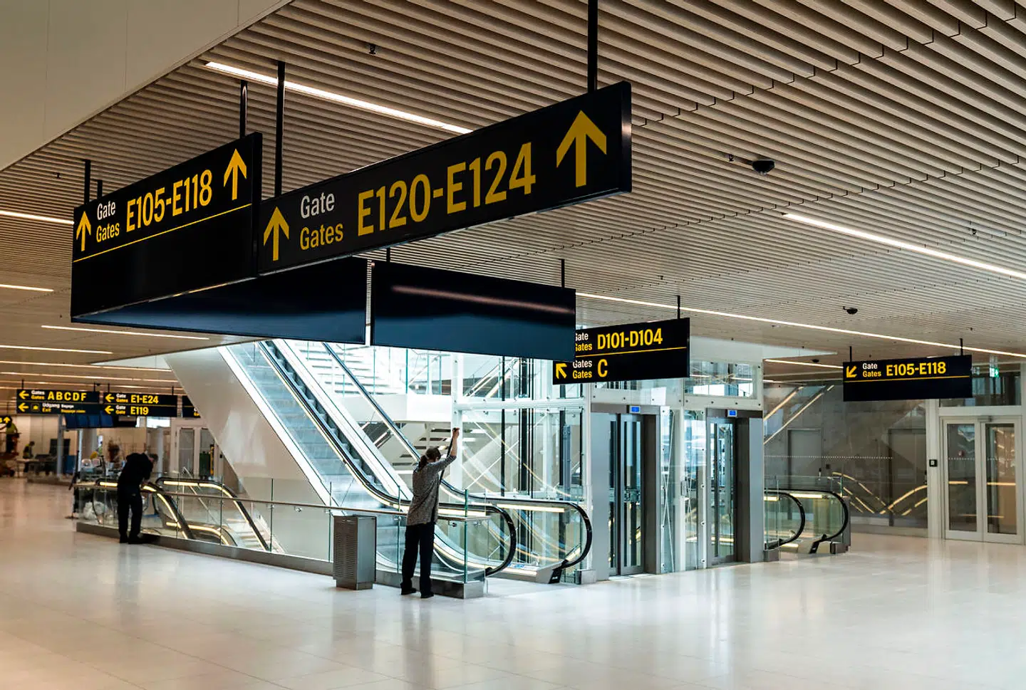 Med et budget på knap to milliarder kroner er Finger E det hidtil største byggeprojekt i planen, der skal sikre en vækst fra 30 til 40 millioner passagerer årligt.