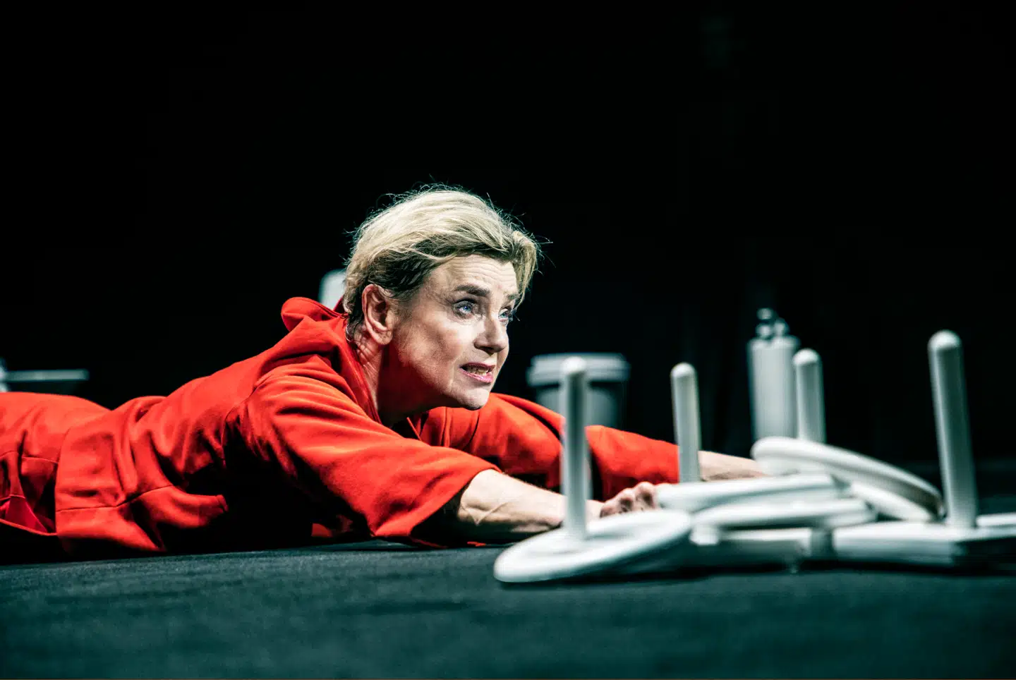 Stina Ekblad fik prisen for Årets Kvindelige Hovedrolle i »Dantes guddommelige komedie« på Østerbro Teater.
