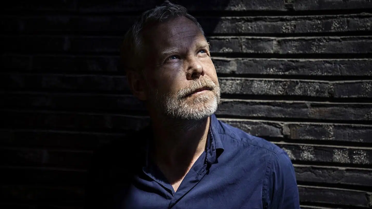 »I stedet for bare at brokke sig, tror jeg, det er sundt engang imellem faktisk at gøre sig klart, hvad man havde forventet. For det er måske der, ulykken ligger,« siger skuespilchef Morten Kirkskov.