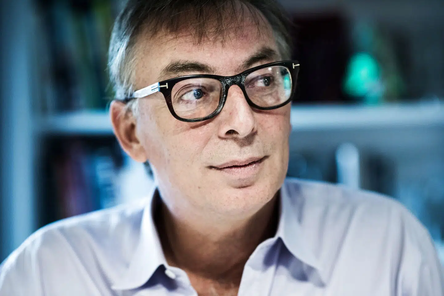 Jeppe Juhl er tidligere Cavlingvinder og stod tidligere bag nyhedsportalen NewSpeek. Han er nu anholdt og sigtet af Københavns Politi for at have delt drabsvideo.