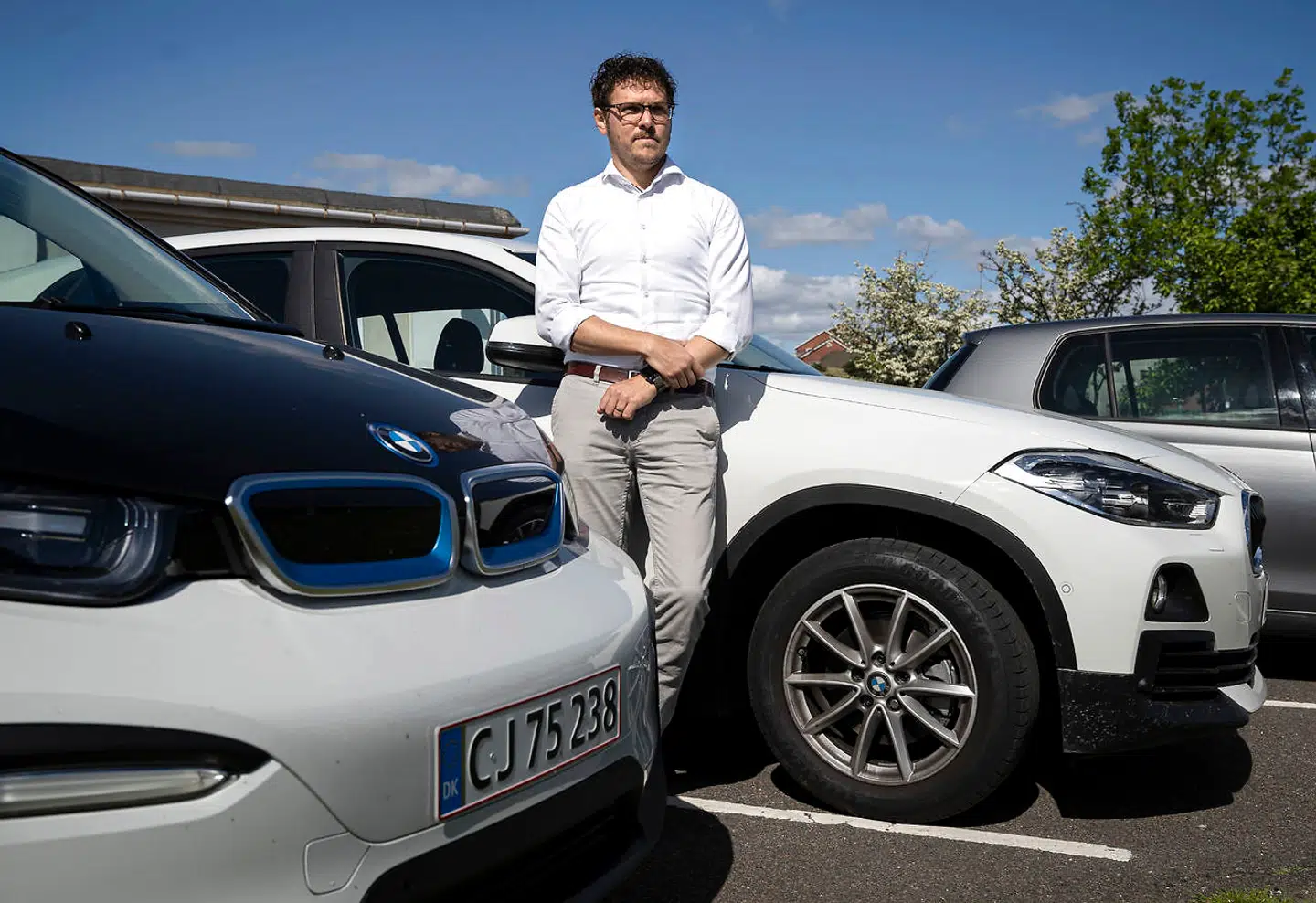 DriveNow har onsdag i sidste uge sat fem BMW X2 biler på gaden som luksus-delebiler. DriveNow er en del af transportselskabet Arriva, som er et britisk selskab, der er ejet af tyske Deutsche Bahn.