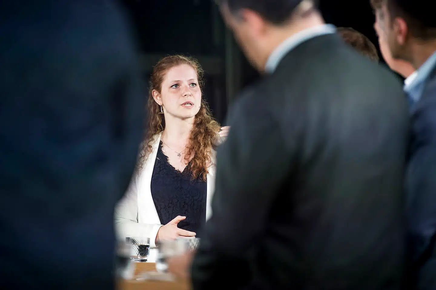 Kristendemokraternes næstformand Isabella Arendt måtte 7. maj træde til som stand-in ved partilederdebatten på TV 2 med blot én times varsel. Her ses hun 19. maj til et åbent debatarrangement for borgere og politkere.
