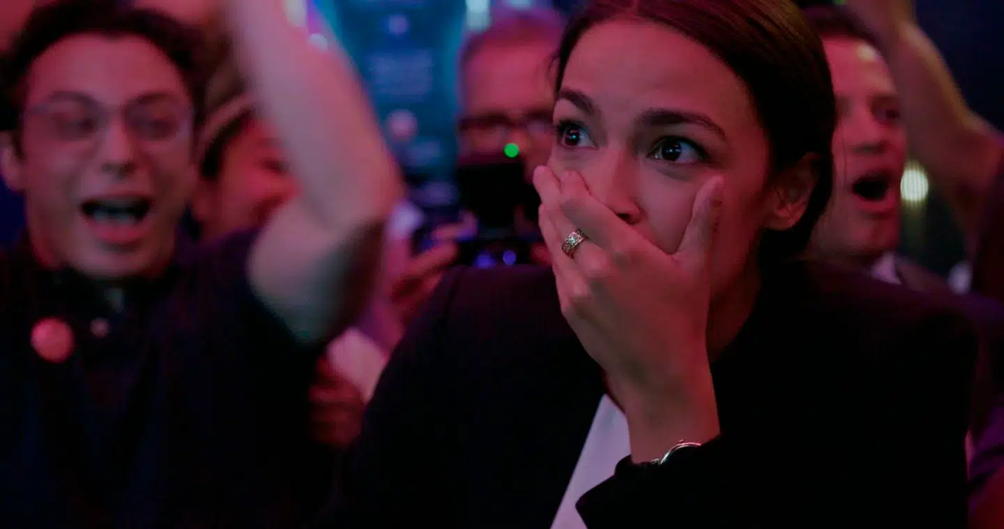 Alexandria Ocasio-Cortez er på rekordtid gået fra ukendt græsrod til en af de mest markante politikere på venstrefløjen i amerikansk politik.