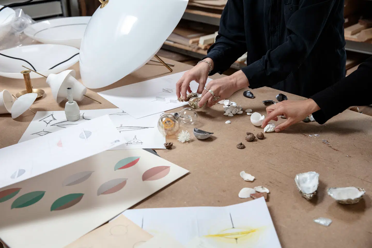 Forstadierne til den færdige lampe » Musling« kan opleves under 3 Days of Design.