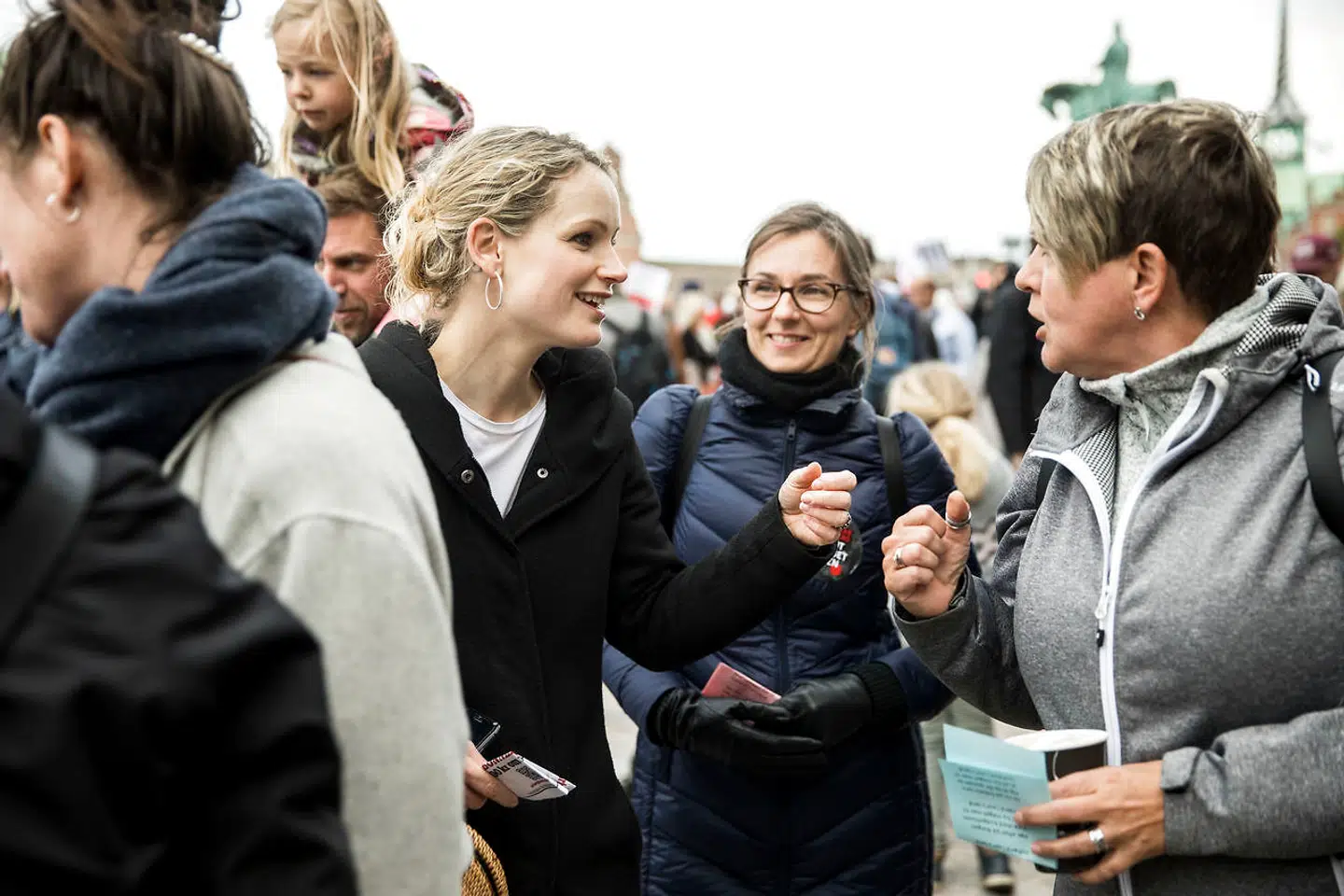 Pernille Skipper og Enhedslisten får kamp til stregen om centrum-venstre-vælgerne. Både de Radikale og SF går kraftigt frem.
