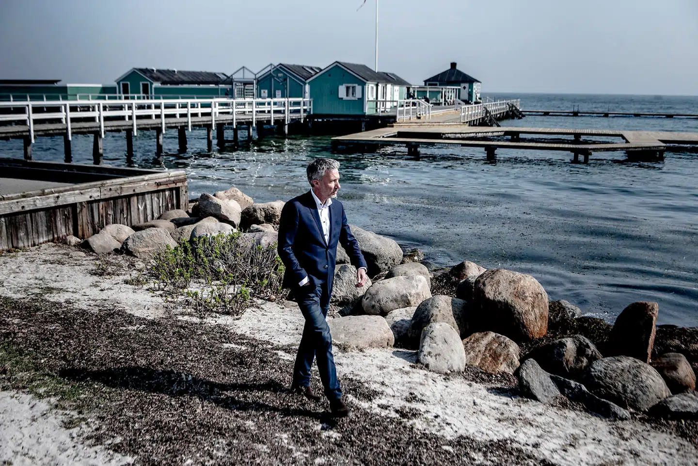 »Helt banalt handler det jo om, hvor alvorligt det skal være, før man har en ret til at smide folk ud,« siger Venstres spidskandidat til Europa-Parlamentet, Morten Løkkegaard, der vil ændre EUs opholdsdirektiv.