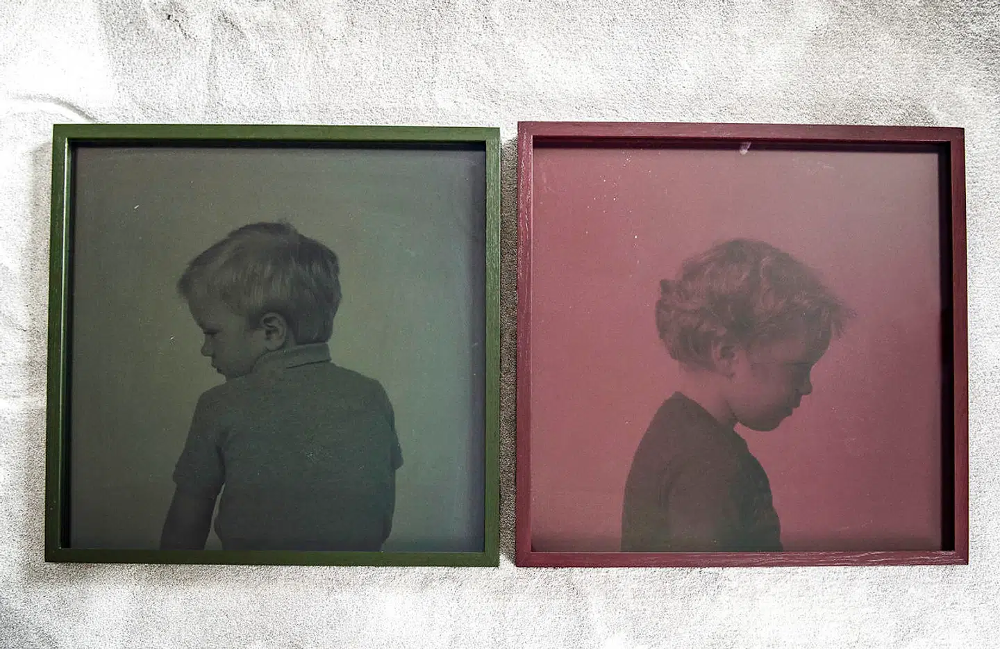 Gallerist Martin Asbæk viser de fem ting fra hjemmet i Charlottenlund, han ville redde hvis huset brændte