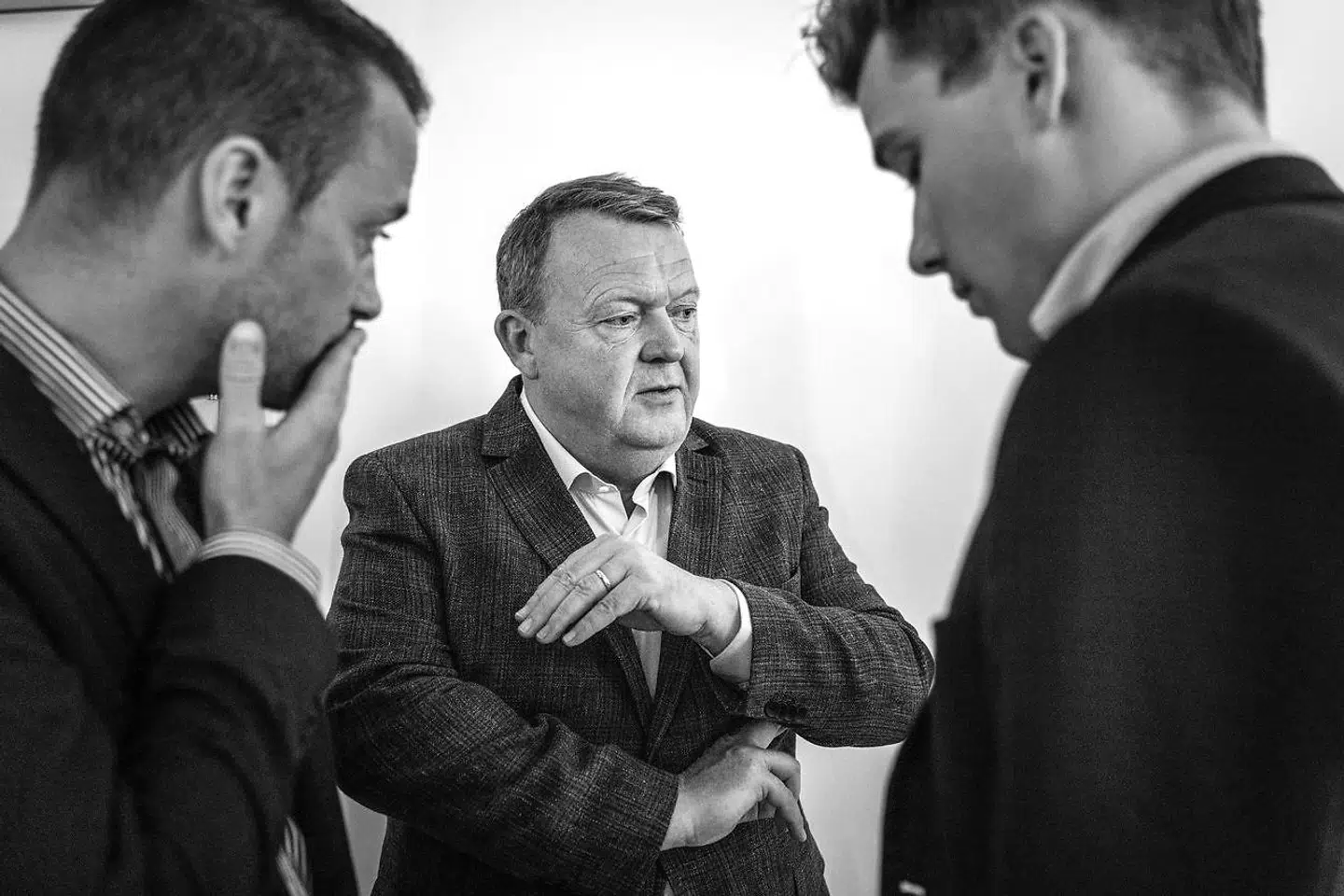 Det er snart en uge siden, at statsminister Lars Løkke Rasmussen (V) fremlagde Venstres velfærdsløfte, der vil øge det offentlige forbrug med 69 milliarder frem mod 2025. Men det har ikke afspejlet sig i en ny måling fra Kantar Gallup – her står partiet stille.