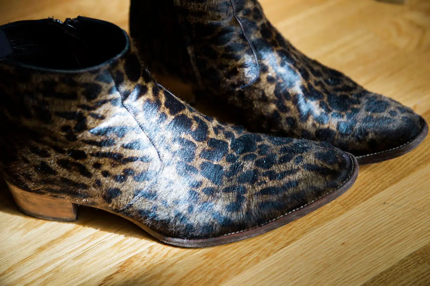 Skoene er ti år gamle og er blandt de ting, Martin Asbjørn ville redde, hvis huset brændte.