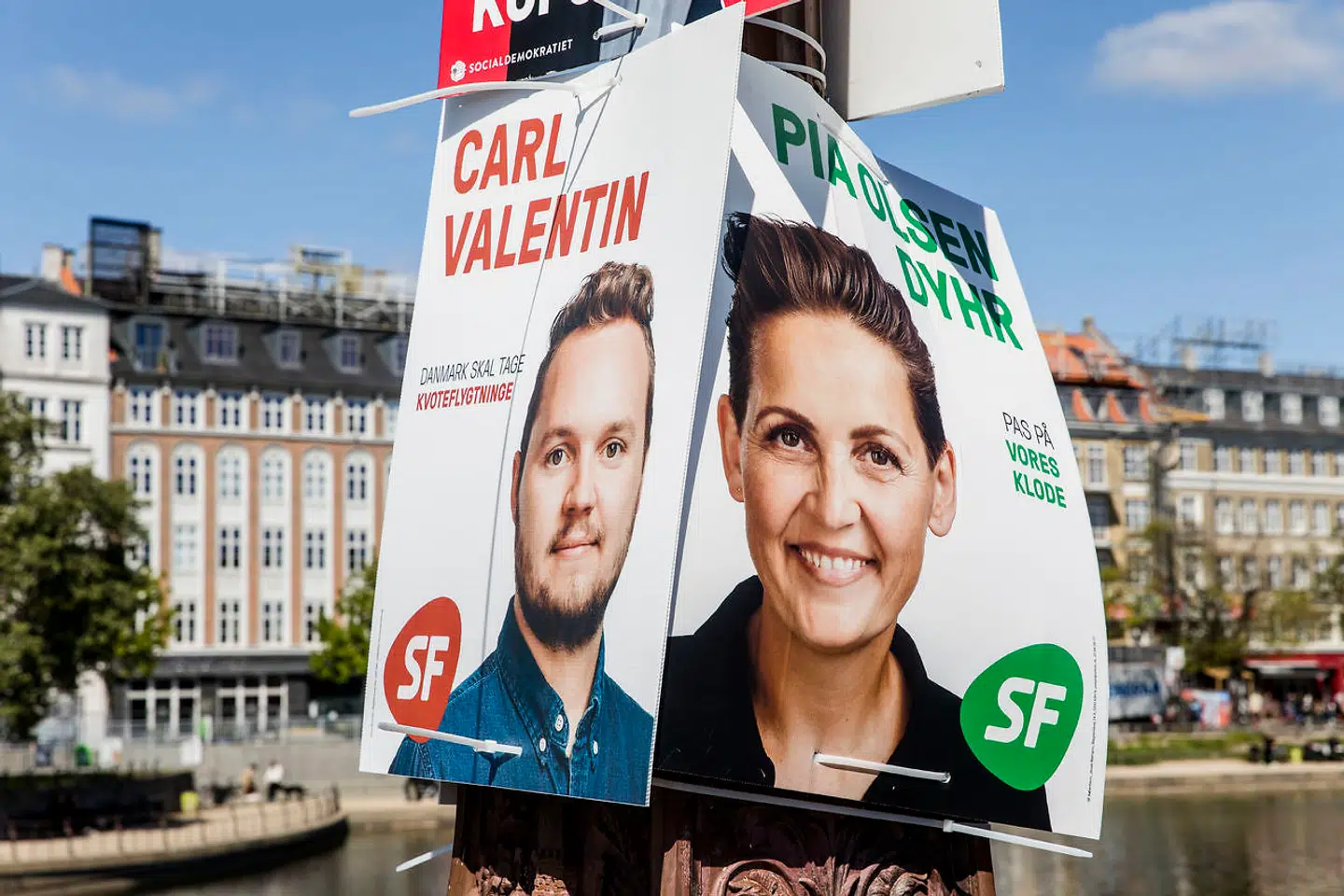 Ifølge Frederik Preisler kan den grønne og røde farve på valgplakaterne blive forvirrende for vælgerne.