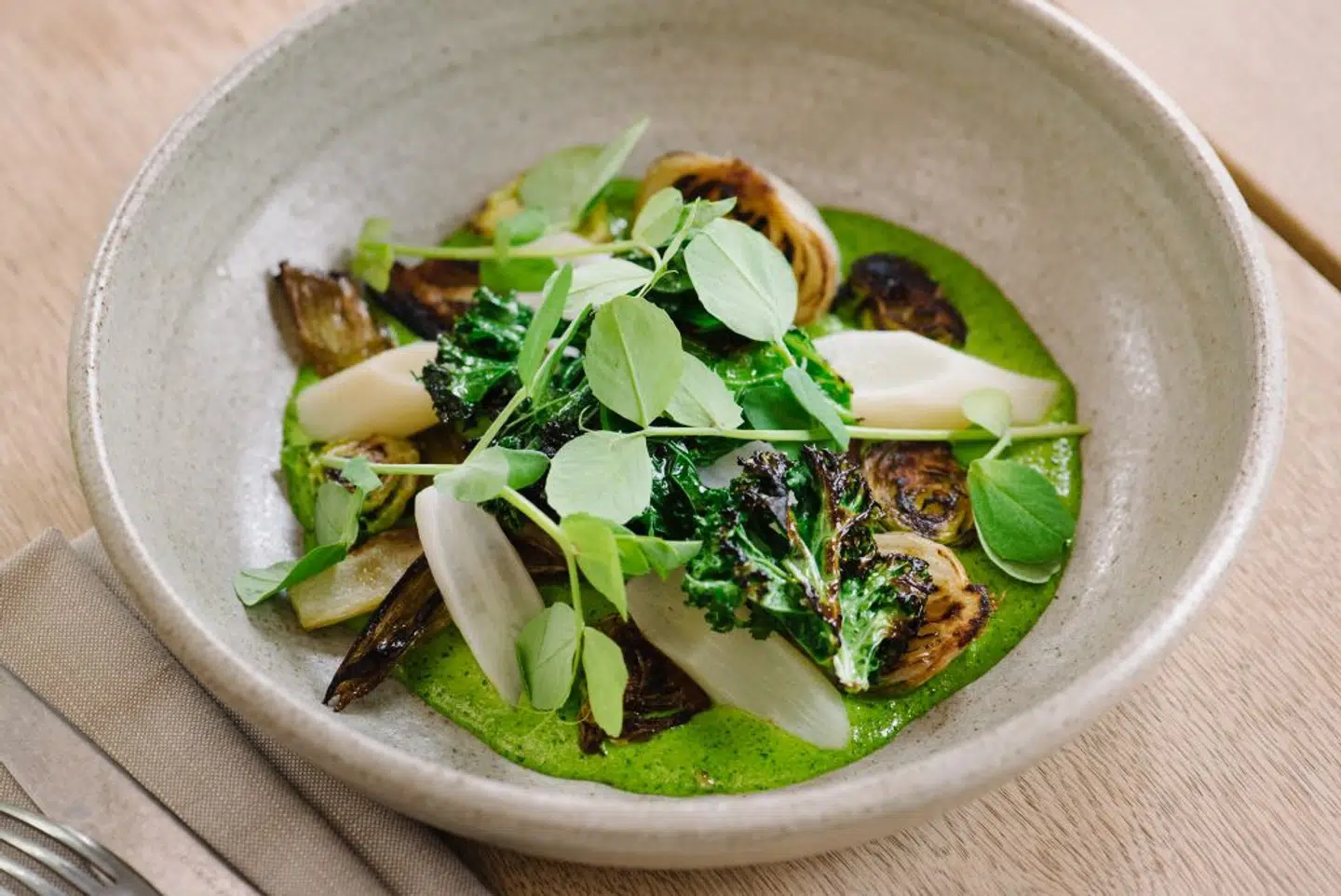 Blandt de mange fastfoodsteder i Tivoli findes et dejligt, grønt indslag, Gemyse.