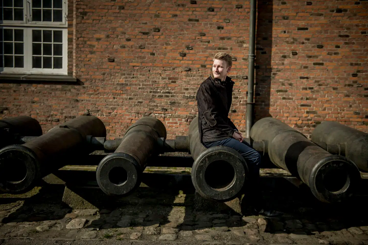 »Man kan godt sige, at man vil ud i morgen. Det er fair nok. Men jeg synes bare, at danskerne skal vide, hvad de stemmer sig ud til,« siger Peter Kofod, spidskandidat for Dansk Folkeparti til europaparlamentsvalget, om Danmarks EU-medlemskab.