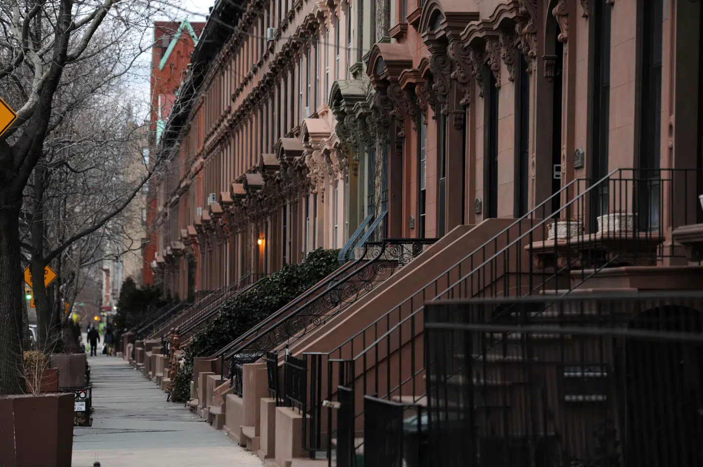 Mange kvarterer i Brooklyn ligner det gamle New York på Manhattan, inden banker og tøjbutikker tog over.