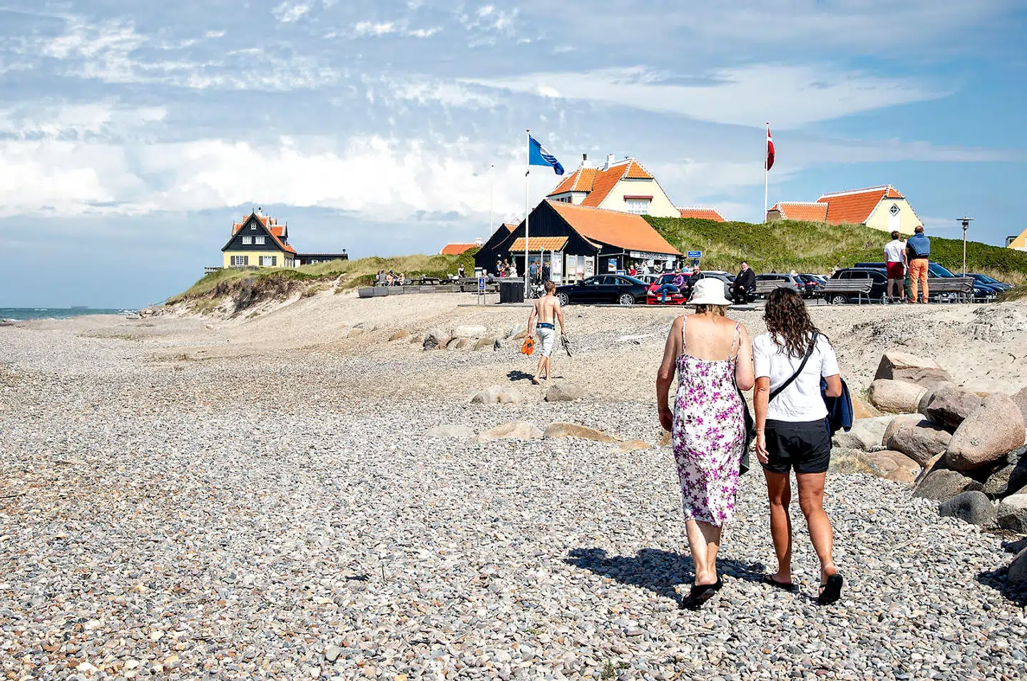 Stranden ved Solnedgangspladsen i Gammel Skagen, 9. juli 2018. Sidste sommers rekordvarme vejr giver håb om gentagelse.