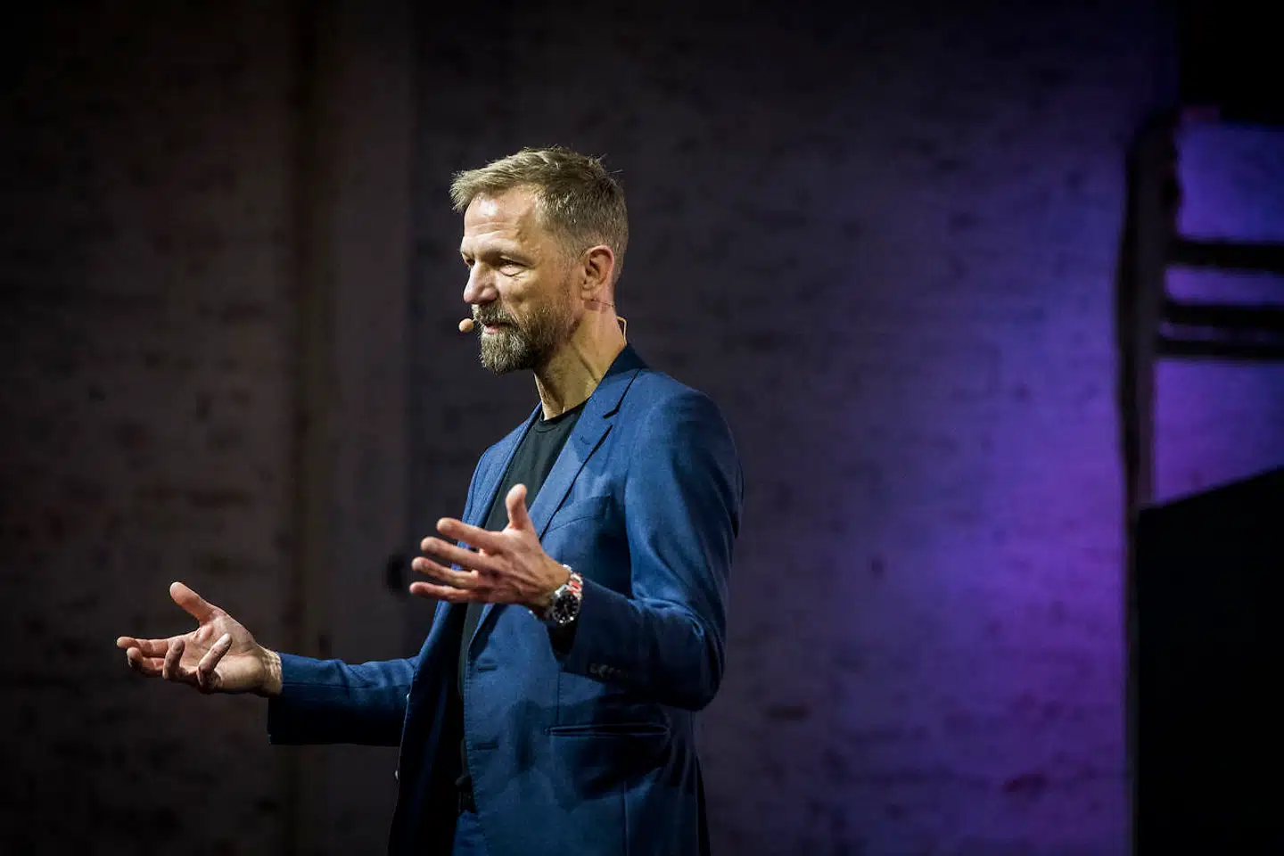 »Jeg er rigtig ked af, at vi skulle til at lukke Radio24syv, og hvis vi kan redde stationen, vil jeg rigtig gerne det,« siger Anders Krab-Johansen, koncernchef i Berlingske Media.