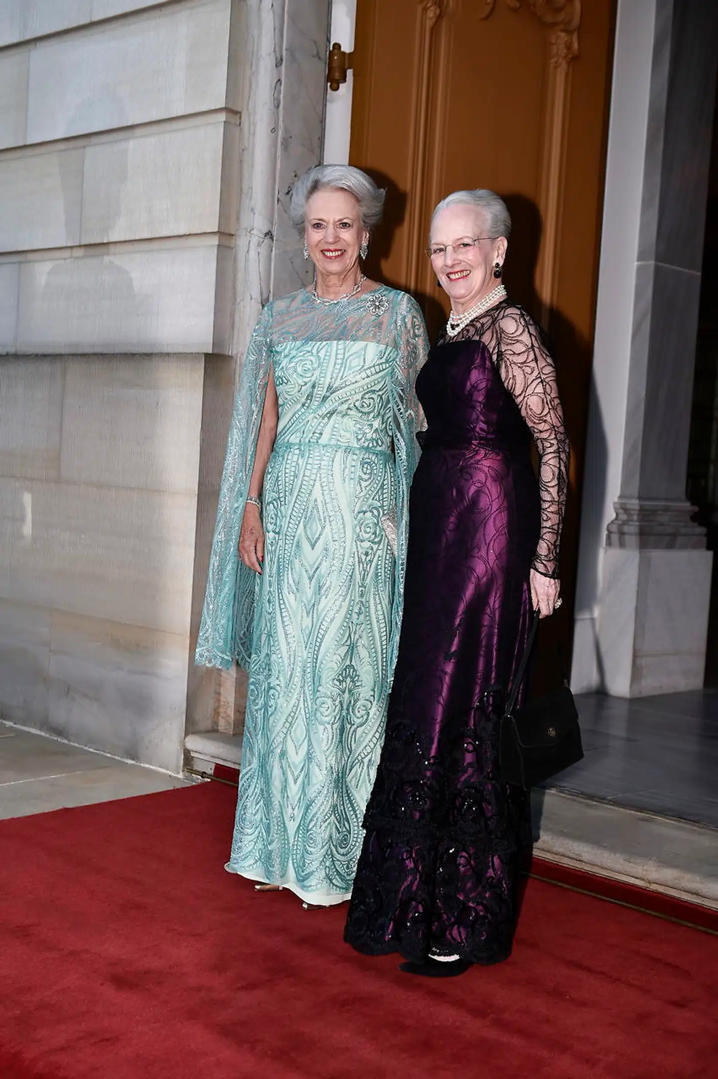 Prinsesse Benedikte blev født 29. april 1944, og hun bliver beskrevet som pligtopfyldende, intelligent og meget professionel. I en ny bog siger Prinsessen selv: »Jeg har en stor pligtfølelse over for mit land, og det er jeg ikke ked af« og »jeg er vældig bevidst om, at folket kan afskaffe monarkiet, men forhåbentlig oplever jeg det ikke i min tid. Det er selvsagt op til os selv meget kort og koncist at opføre os ordentligt.«