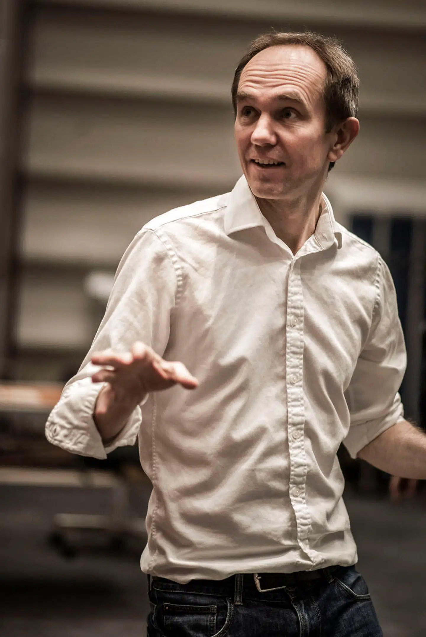 »Vi er utroligt heldige, at vi har to verdensklassescener til vores rådighed og et passioneret publikum,« siger John Fulljames, der nu er klar med sit første sæsonprogram som chef for Den Kongelige Opera.