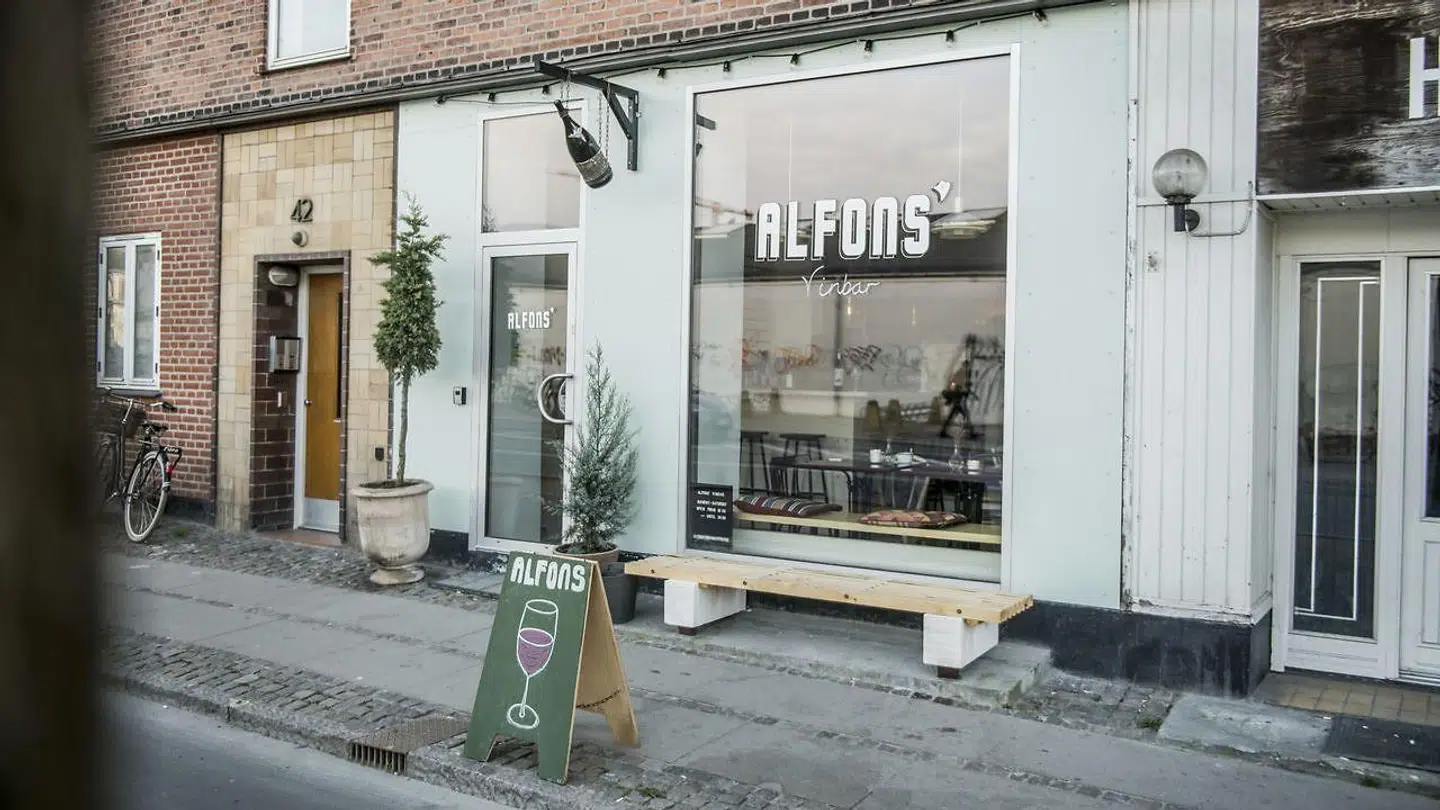 Vinbaren Alfons' på Skelbækgade på Vesterbro i København.
