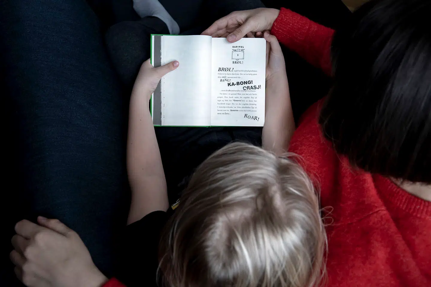 Andreas Viking Baumgarten bliver betalt af sine forældre for at læse. Det er der også en anden dreng i hans klasse, som gør. Børneforsker Per Schultz Jørgensen roser forældrene for intentionen, men han er ikke enig i, at det er den bedste måde at motivere barnet til at læse på.