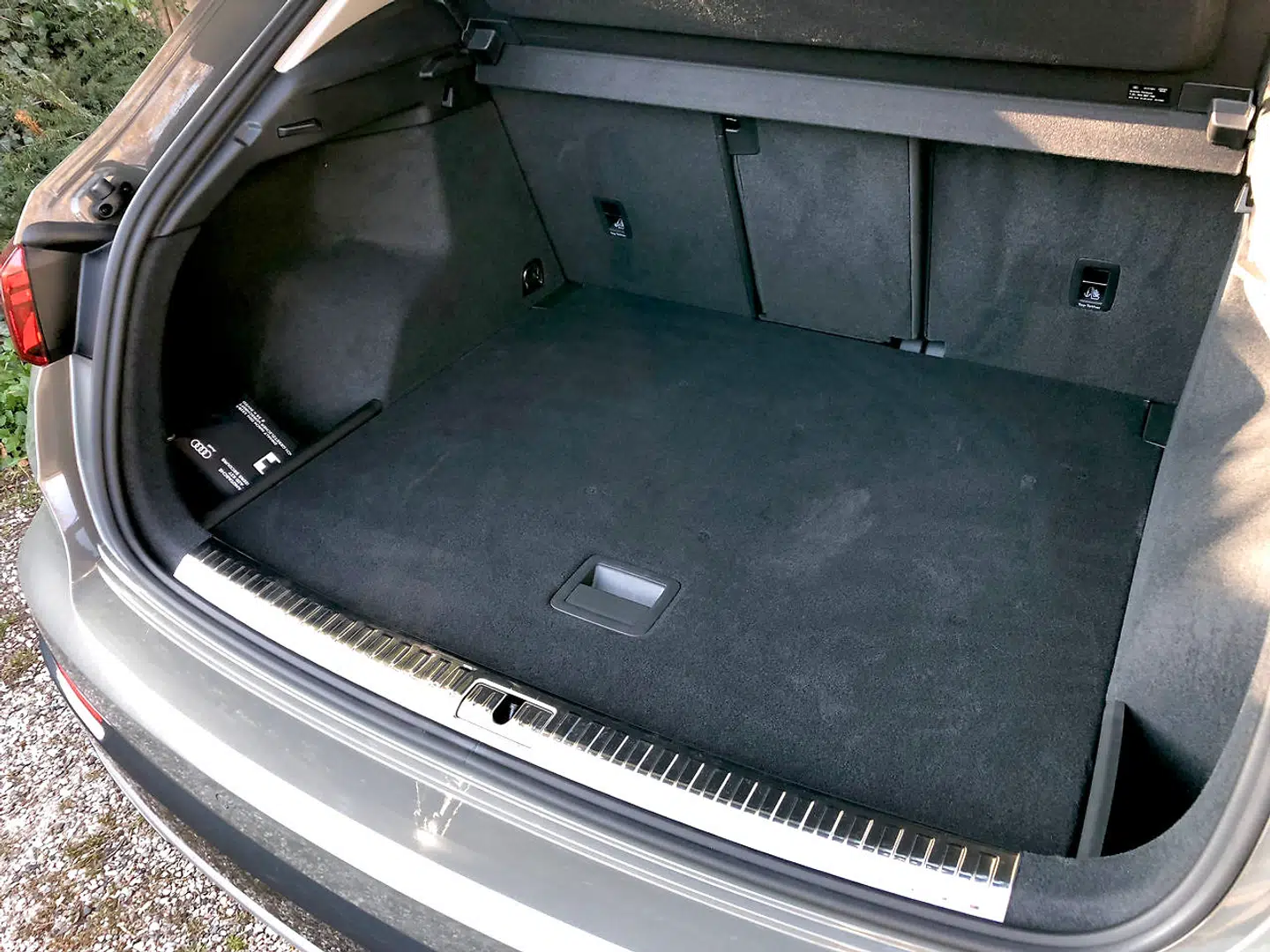 Bagagerummet æder fra 530 liter til 675 liter – afhængigt af bagsædets placering.