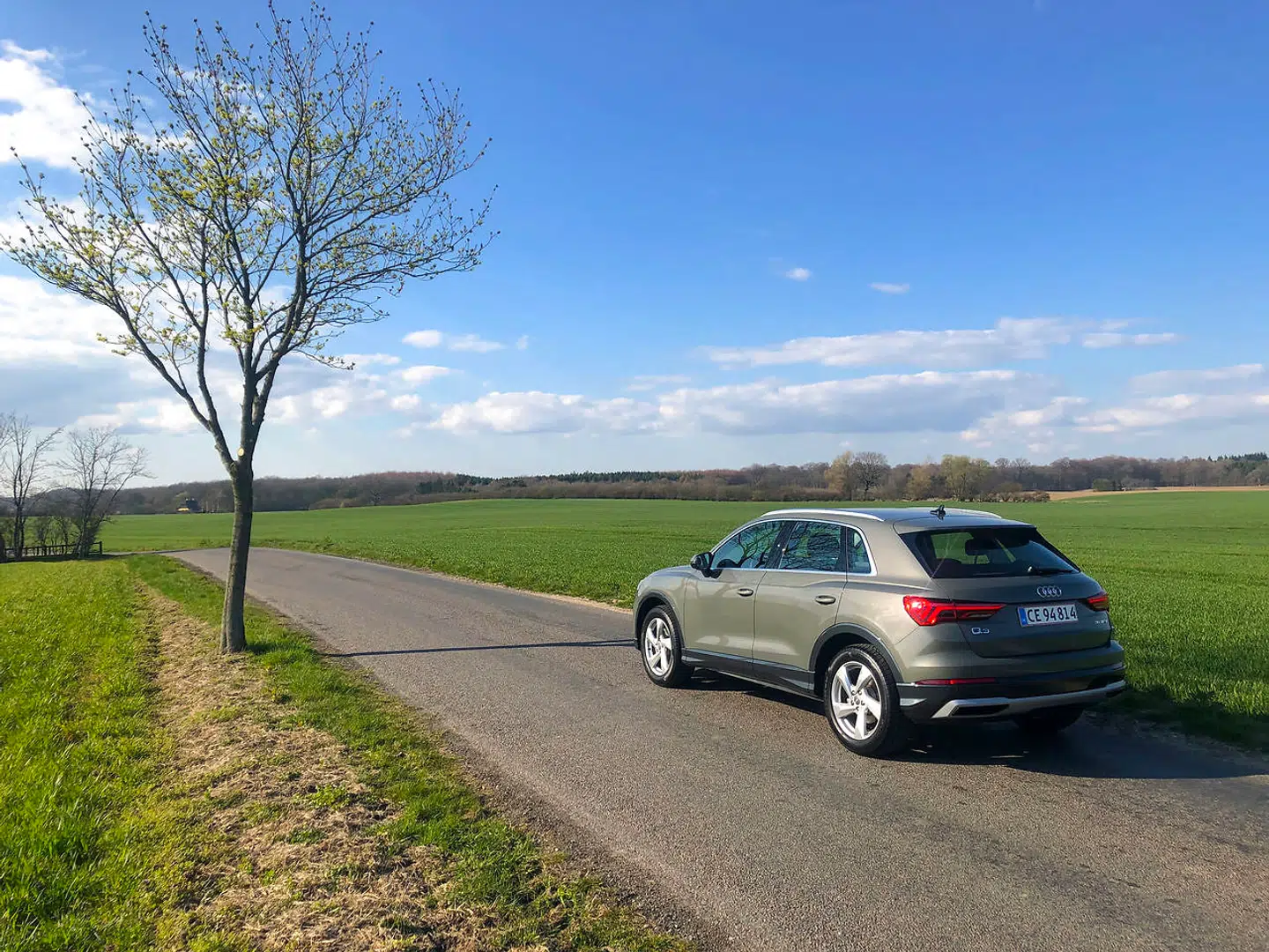 Audi Q3 har været en stor succes for Audi med over en million solgte biler siden 2011. Men konkurrencen er også blevet markant hårdere siden forgængerens introduktion, og den nye model får det noget sværere.