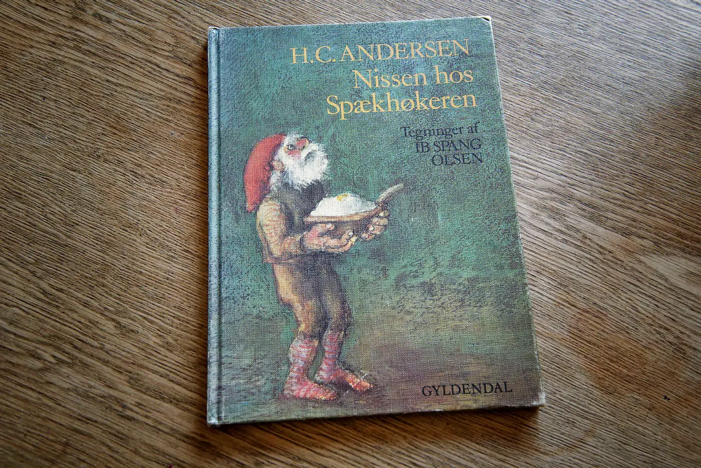 Inspireret af bogen Nissen hos Spækhøkeren ville Christian Bruun redde sin kones smykker først.