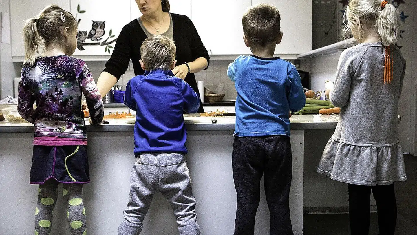 »Vi skal være produktive samfundsborgere. Pleje karrieren. Vi skal have villa, vovse og Volvo, som vi sagde engang. Vi vil gerne det hele. Jeg tror, vi alle sammen kender det pres. Men er det dét værd?« Foto: Peter Klint/Ritzau Scanpix/arkiv.