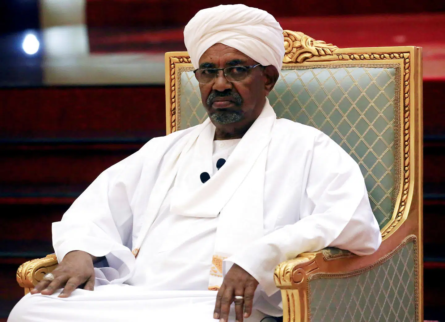 Ifølge arabisksprogede medier er den sudanesiske præsident, Omar al-Bashir, nu i husarrest.