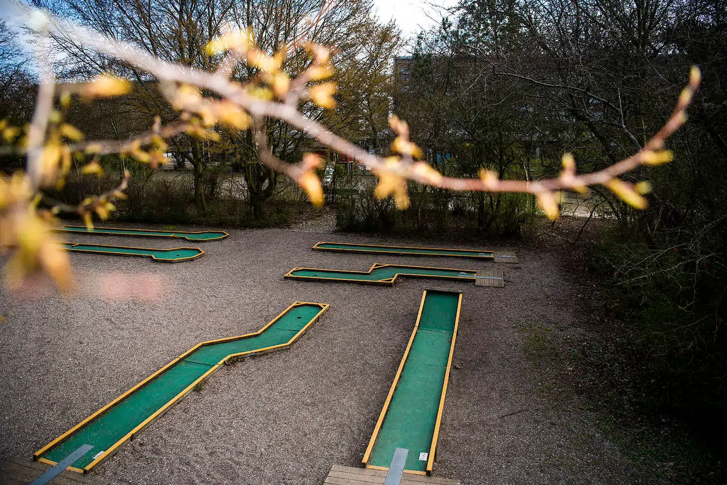 I dag rummer Remiseparken både en minigolfbane og et soppebassin, der sjældent er i brug.