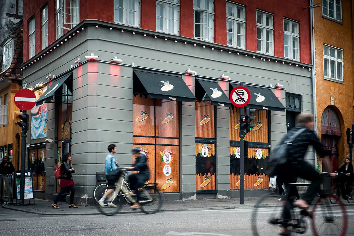 LA Bar er blot én af godt 90 barer, der skæpper godt i kassen hos Adam Falbert og hans nattelivskoncern, Rekom Group. Med kapitalfondsmidler i ryggen satses der inden længe på et europæisk togt.