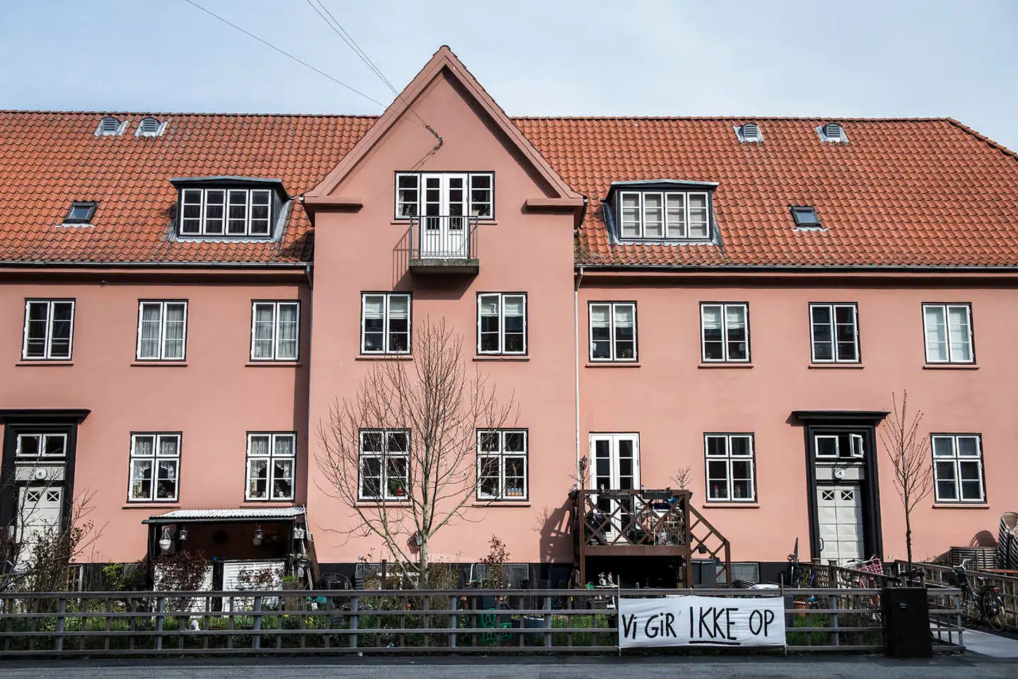 Den Sønderjyske By på Frederiksberg, hvor beboerne protesterer mod Blackstone. En byretsdom har foreløbigt udskudt en handel.
