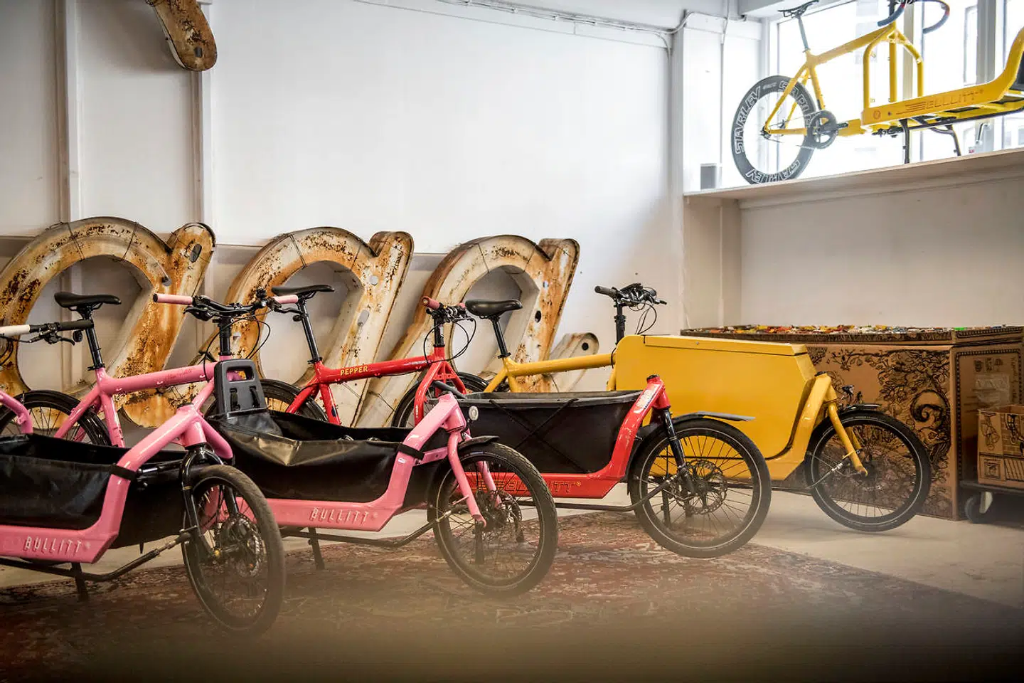 Værkstedet, hvor firmaet holder til.