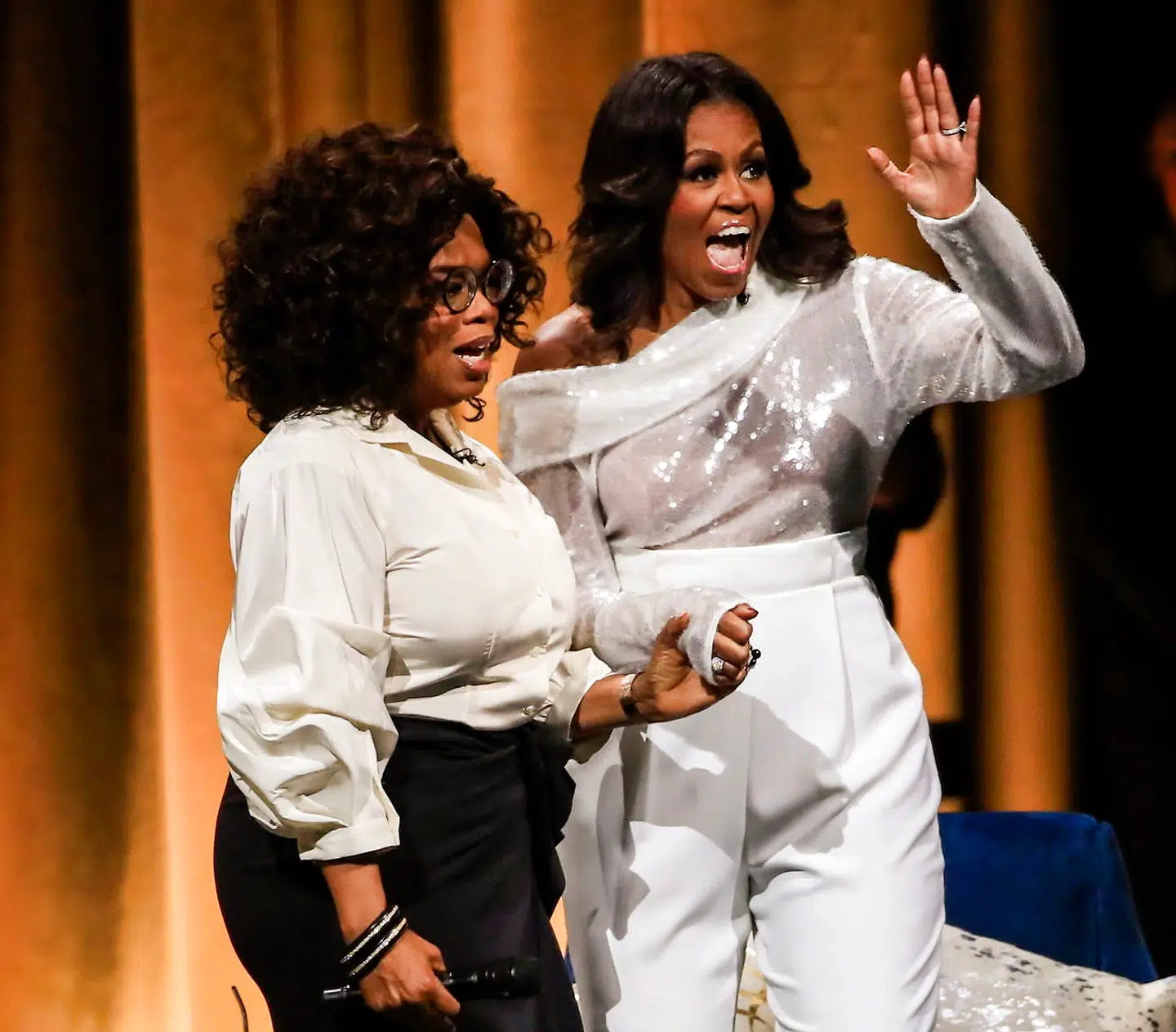 Et af de første interviews, da Michelle Obamas selvbiografi udkom, fik Oprah naturligvis. Hun er en personlig ven af Obama-parret.