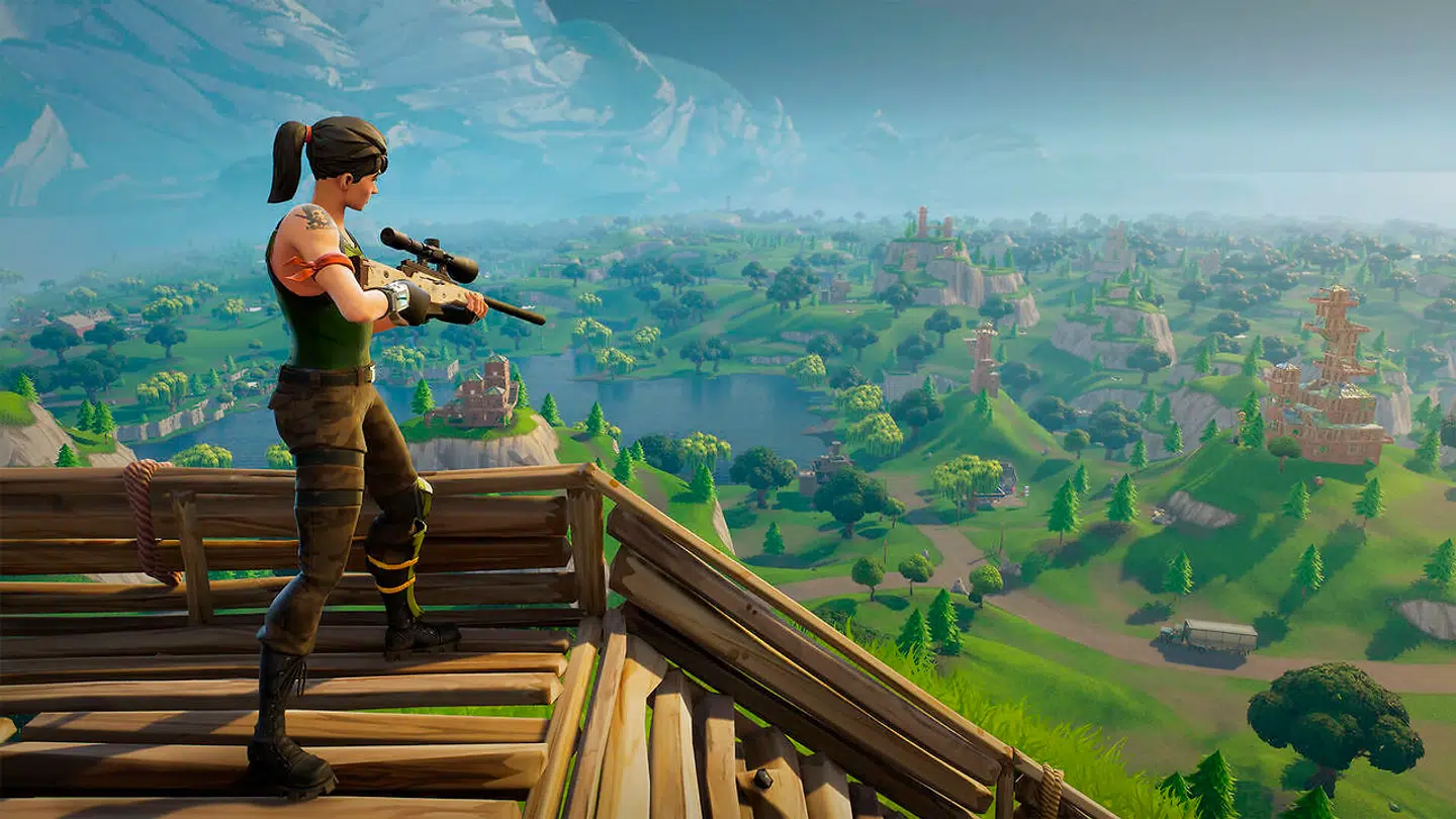 Fortnite er et samarbejds- og overlevelsescomputerspil fra 2017. Fortnite foregår i nutiden, hvor en pludselig verdensomspændende storm forårsager, at 98% af verdens befolkning forsvinder, og zombie-lignende væsner rejser sig for at angribe resten.
