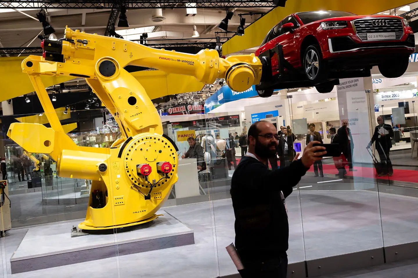 Hvad end det kommer til industrirobotter, der skal bygge biler, rengøringsrobotter eller software, der skal bekæmpe hvidvask er en ting sikkert: Potentialet for brug af kunstig intelligens er stort.