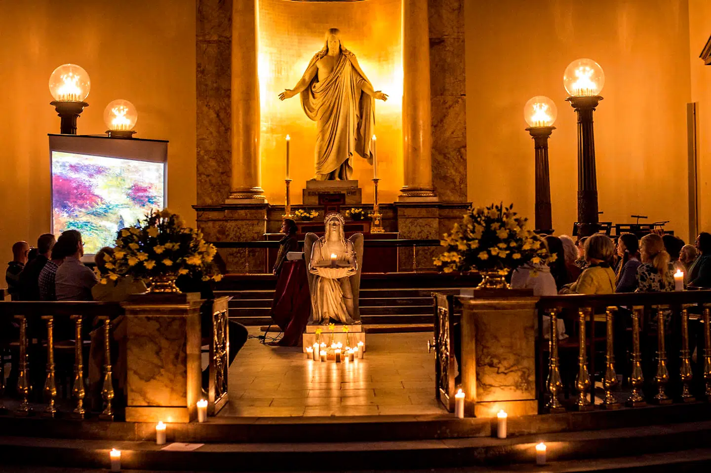 Som kristne har vi en særlig forpligtelse til at hjælpe forfulgte kristne. Venstres Marcus Knuth blev ellers mødt med en mur af from forargelse, da han i sin nye bog advokerede for et religionsfilter: Danmark bør kun tage imod kristne flygtninge. Det er fornuftig tale, skriver Kasper Støvring.