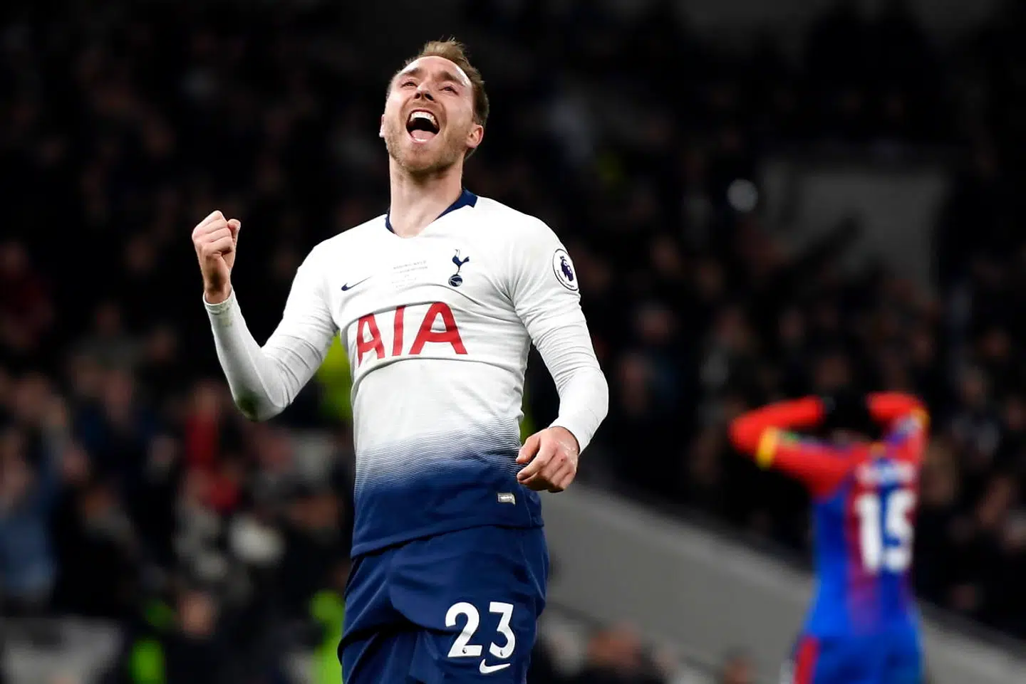 Den engelske fodboldklub Tottenham (Hotsprur FC), som blandt andet har den danske midtbanestjerne, Christian Eriksen, på holdet, kan også bryste sig af at have scoret det højeste overskud for en fodboldklub nogensinde.
