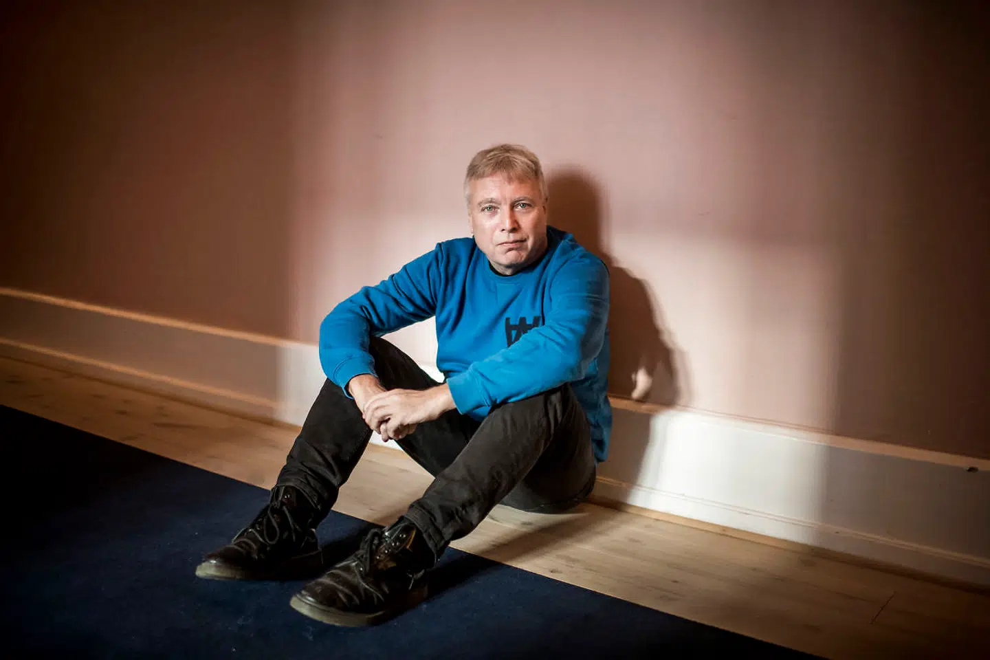 »Jeg vil ikke fralægge mig noget ansvar, jeg siger bare, at vi har valgt en skarp arbejdsfordeling,« siger Uffe Elbæk, politisk leder for Alternativet.