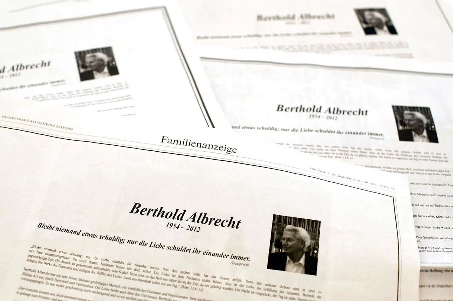 Berthold Albrecht var søn af Aldis medstifter Theo Albrech og døde i 2012. Sammen med sin bror Theo Albrecht Junior blev hans rigdom estimeret til at være ca. 118,2 mia. dollar. I forbindelse med broderens død forsøgte Theo Albrecht Junior uden held at sætte Berthold Albrechts hustru, Babette Albrecht, uden for indflydelse i virksomheden.