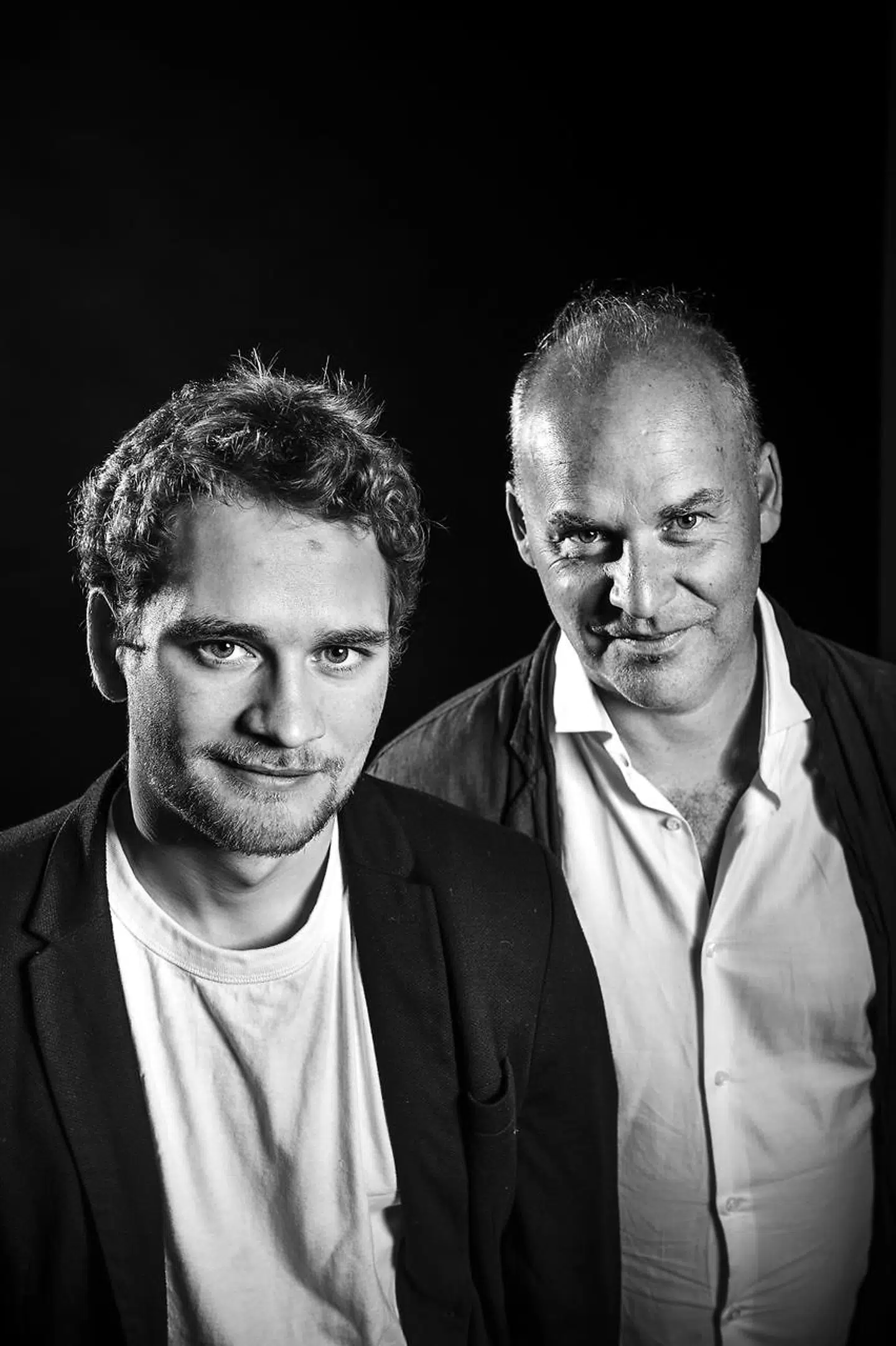 Sophus Helle er ekspert i assyriologi på Aarhus Universitet. Morten Søndergaard er prisbelønnet lyriker med base i København.