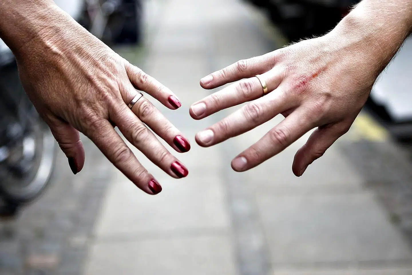 Ifølge fraskilte Thomas Skovbo følger der skyld med en skilsmisse: »Det er forældrene, der har taget beslutningen og smadret den tilværelse og kernefamilie, som børnene troede var et grundlæggende fundament, hvorfra de skulle møde verden. Der er god grund til at have dårlig samvittighed, og en skilsmisse er ikke en begivenhed, som man hurtigt lægger bag sig.« Foto: Rune Evensen/Ritzau Scanpix