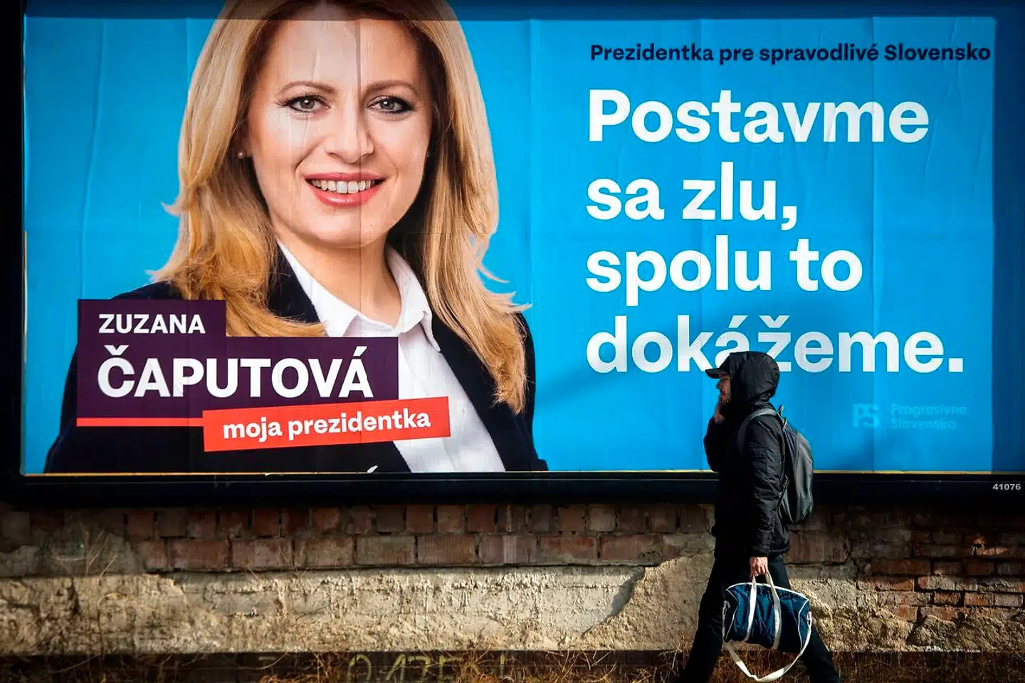 Zuzana Čaputová kan blive den første kvindelige præsident i et af de fire Visegrad-lande.