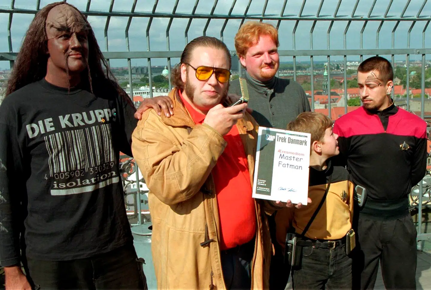 Master Fatman modtog d. 3. juli 1996 et bevis for a være »Ærestrekkie«. Beviset blev givet af andre inkarnerede »Star Trek«-fans.