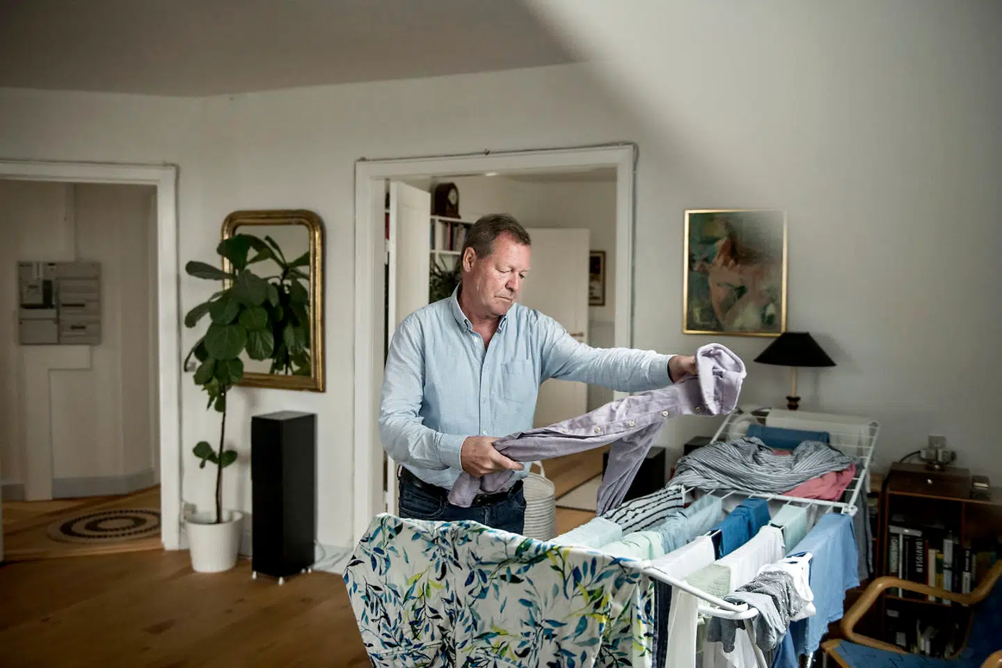 Mads Christoffersen tror, det er vigtigt ikke at dyrke sorgen, uanset hvor vanskeligt det kan være. »Døden er et vilkår, man desværre må affinde sig med på en brutal måde.«