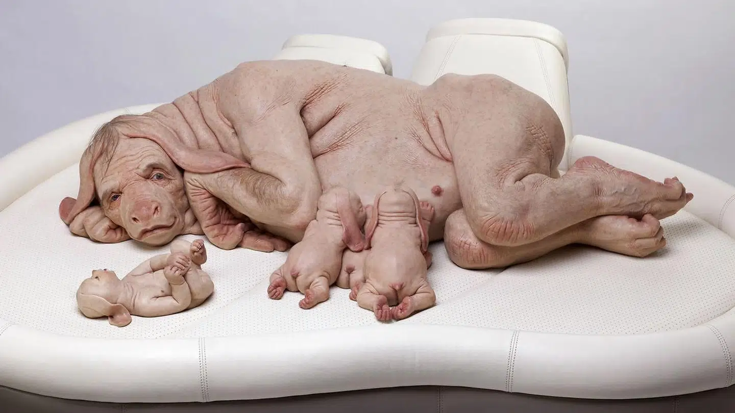 For nøgent for Facebook: Patricia Piccinini: The Young Family. Fra den aktuelle udstilling på Arken.