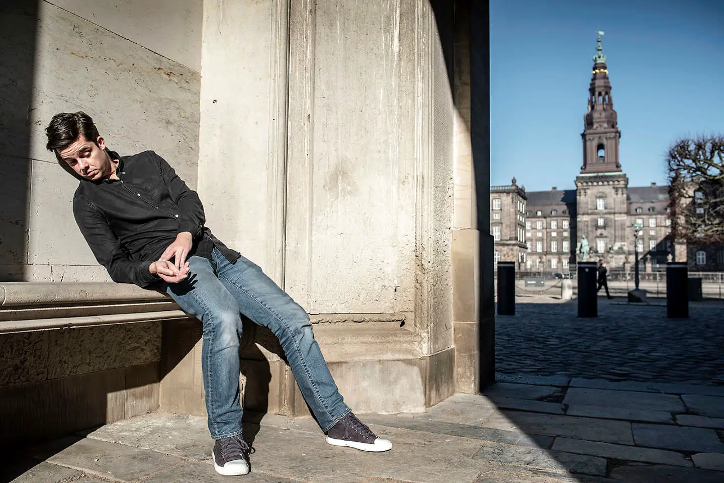 »Man har en idé om, at det er komikerne, der har ændret sig. Det er det ikke. Vi gør det samme, som vi altid har gjort. Det er politikerne, der har ændret sig,« siger komiker Michael Schøt.