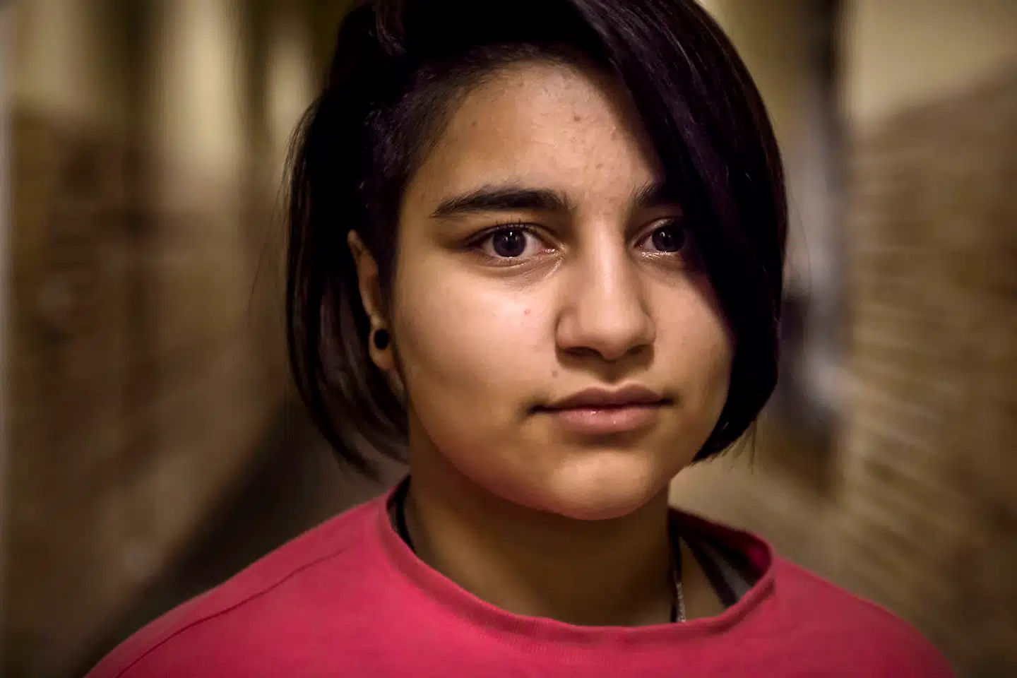 Fayeza har boet på Udrejsecenter Sjælsmark i over et år med sine forældre og sin lillesøster. Hun har en Facebook-profil, der hedder »Sjælsmark Børn,« hvor hun skriver nyheder om børnene på Sjælsmark. Hun vil gerne være tandlæge og politiker.