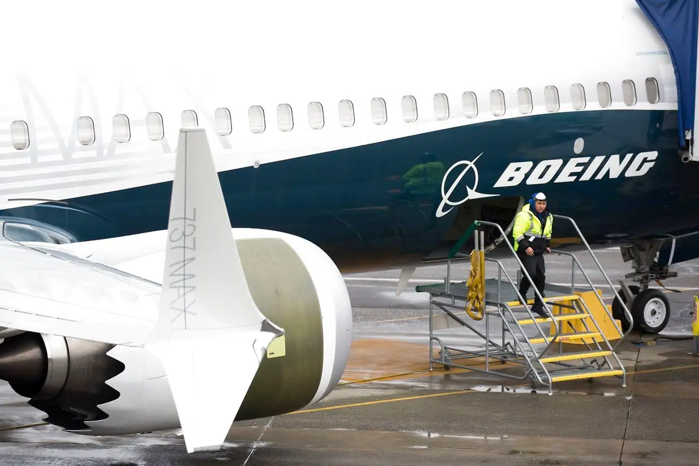 Boeing anbefaler nu selv, at selskabets MAX-fly holdes på jorden.