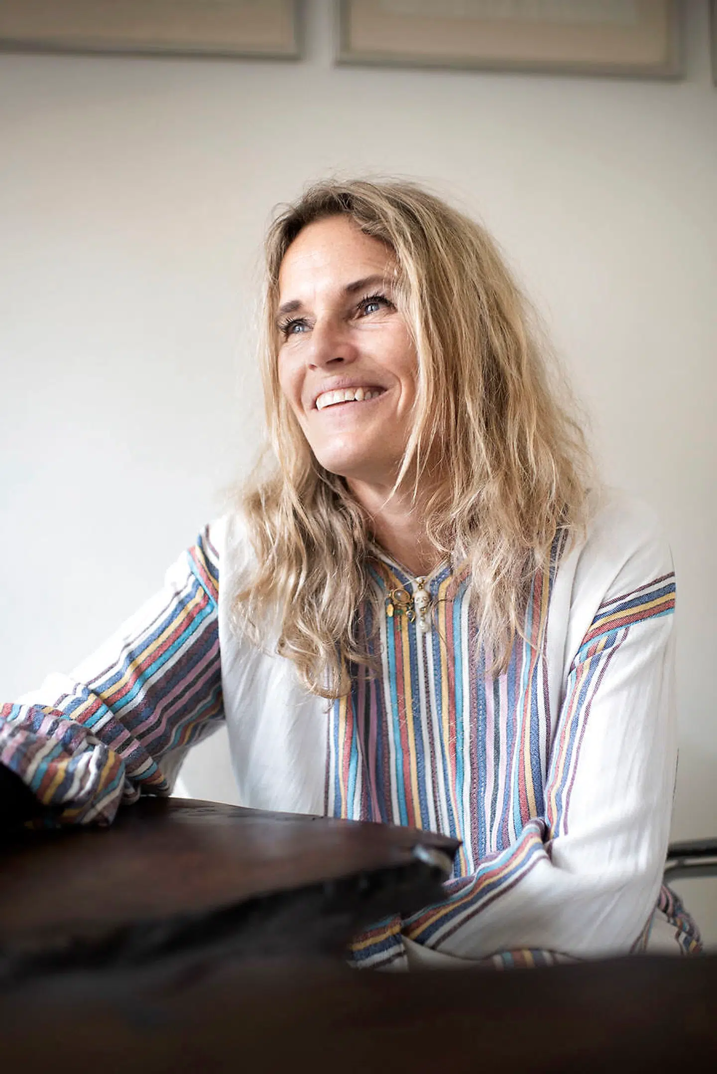 Josephine Bergsøe har fundet ro og frihed til at gå op i detaljerne i sin lille lejlighed på Christianshavn.