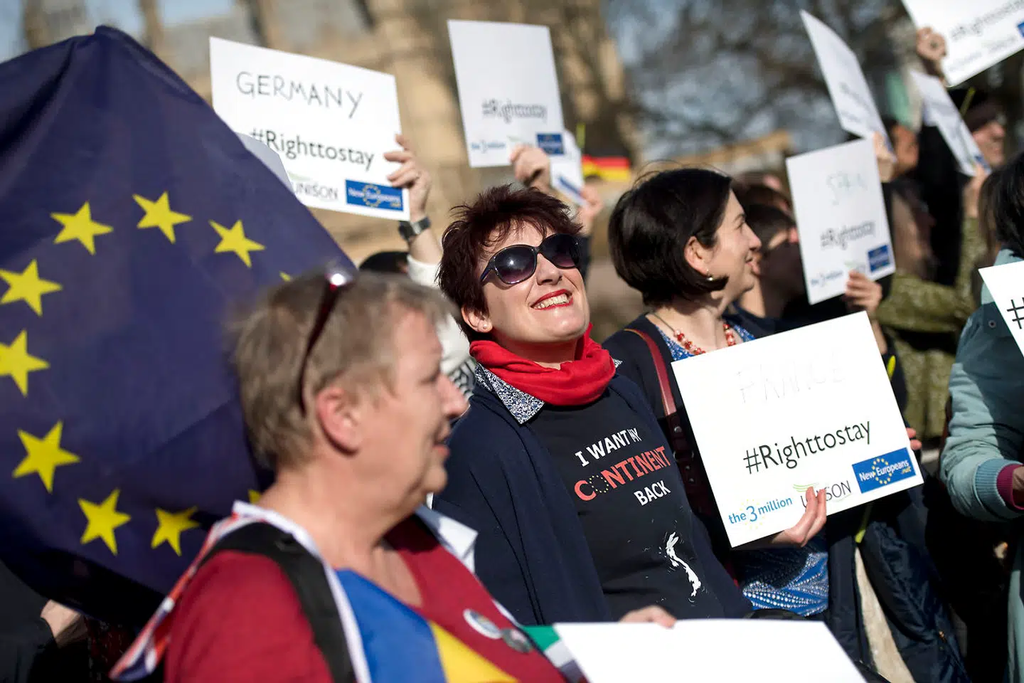 I slutningen af februar demonstrerede EU-borgere foran Parlamentet i London for deres mulighed for at blive i landet efter Brexit. Blandt dem var sygeplejersker.